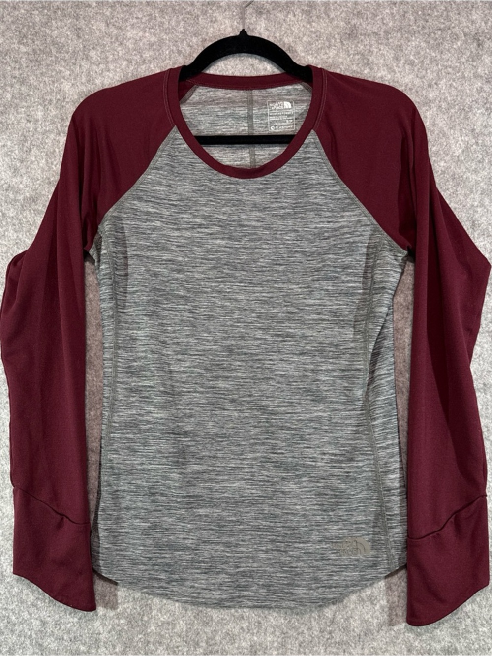 The North Face FlashDry Long Sleeve Shirt - Womens S - Gray Red Athletic